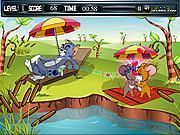 Play Mr and Mrs Jerry Kissing Game
