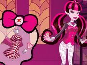 Monster High Series Draculaura Dress Up