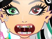 Monster High Visiting Dentist