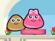 Pou Lovely Kiss